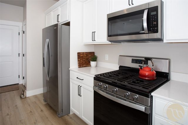 1864 St Peter Lane, Billings, MT 59101