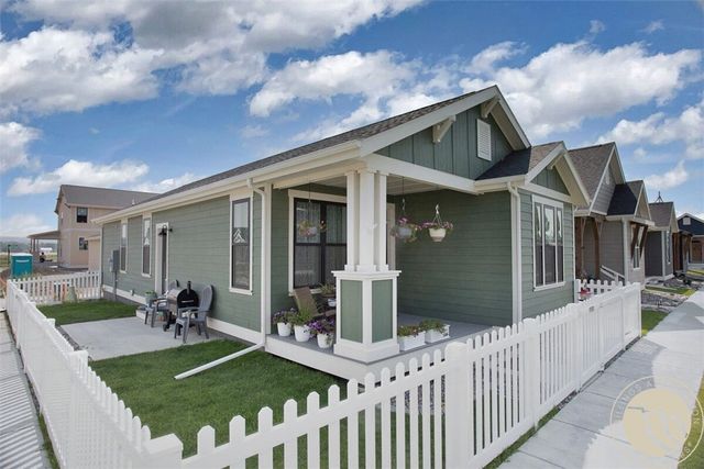 1864 St Peter Lane, Billings, MT 59101
