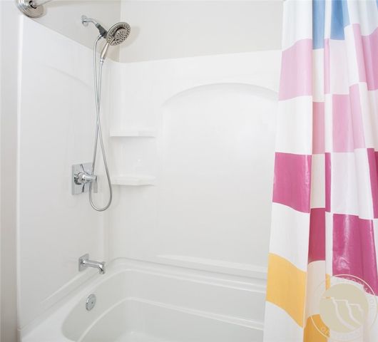 1864 St Peter Lane, Billings, MT 59101