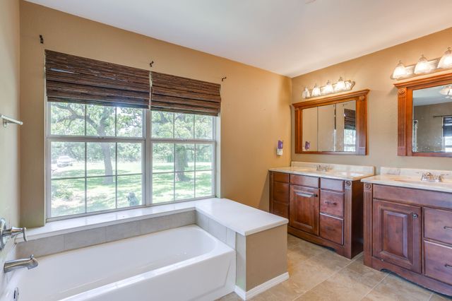 4536 County Road 806, Cleburne, TX 76031