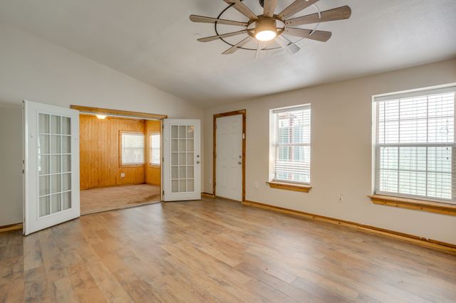 4536 County Road 806, Cleburne, TX 76031