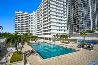 4747 Collins Ave 1403, Miami Beach, FL 33140
