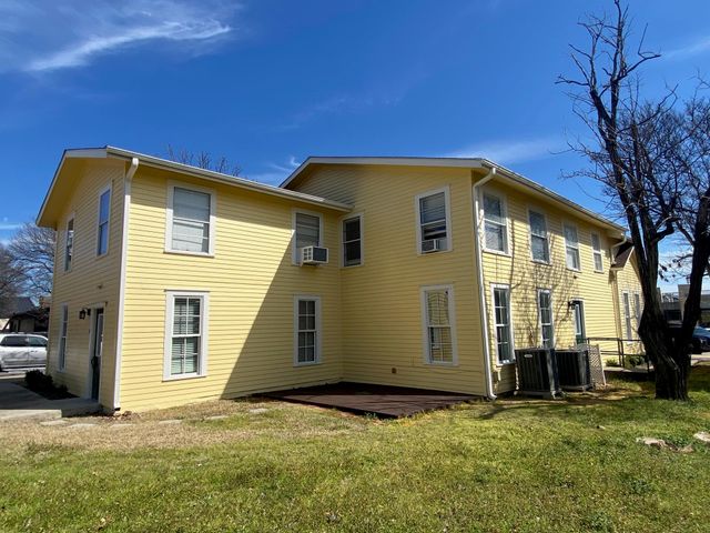 302 W Main ST 202, Round Rock, TX 78664