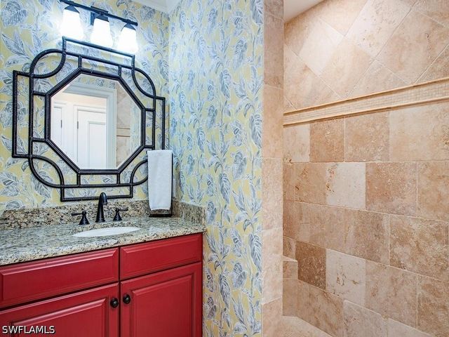 919 Sundrop CT, Marco Island, FL 34145
