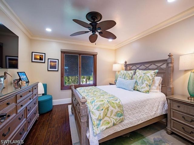 919 Sundrop CT, Marco Island, FL 34145