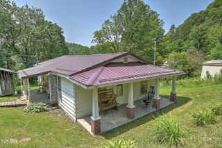 4776 Mabe Stanleytown Road, Duffield, VA 24244