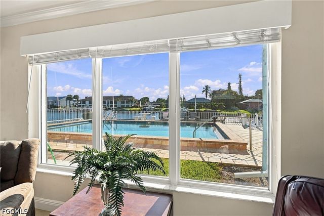 4707 SE 5th AVE 101, Cape Coral, FL 33904