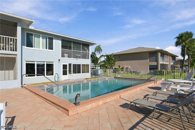 4707 SE 5th AVE 101, Cape Coral, FL 33904
