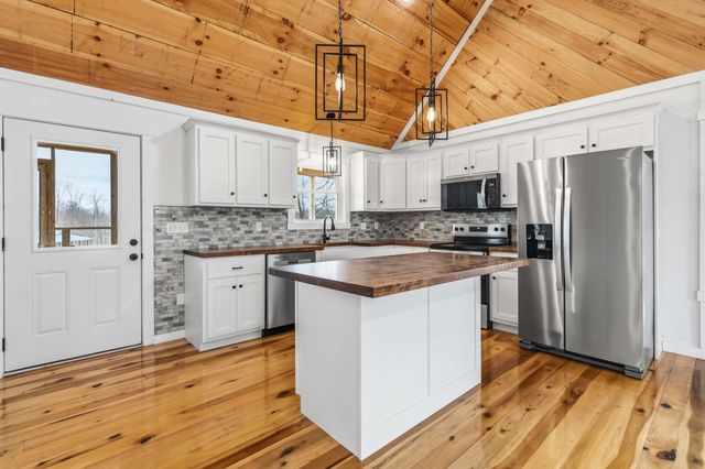 456 Pumpkin Creek Circle, Jamestown, KY 42629