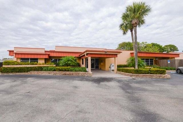 31 Lake Vista Trl Apt 203, Port St Lucie, FL 34952