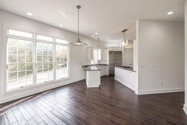 1146 Stirlingshire Dr, Hendersonville, TN 37075