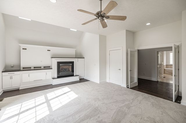 1146 Stirlingshire Dr, Hendersonville, TN 37075