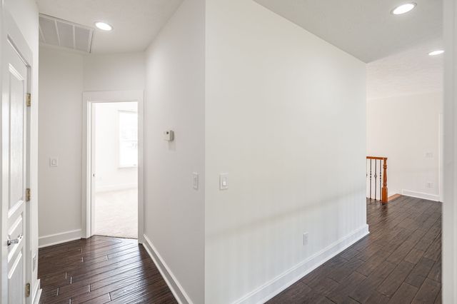 1146 Stirlingshire Dr, Hendersonville, TN 37075