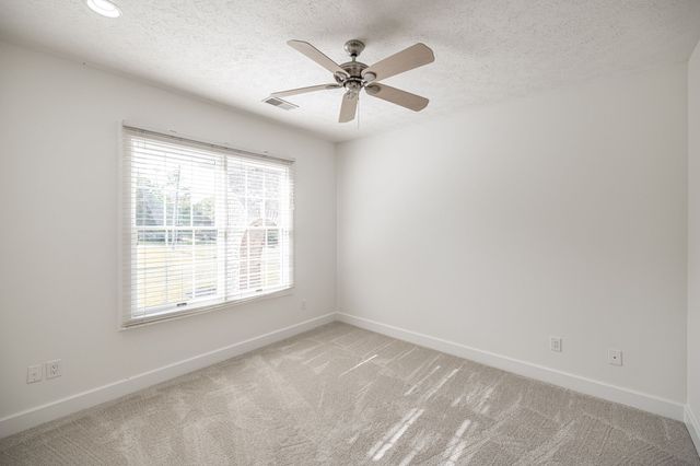 1146 Stirlingshire Dr, Hendersonville, TN 37075