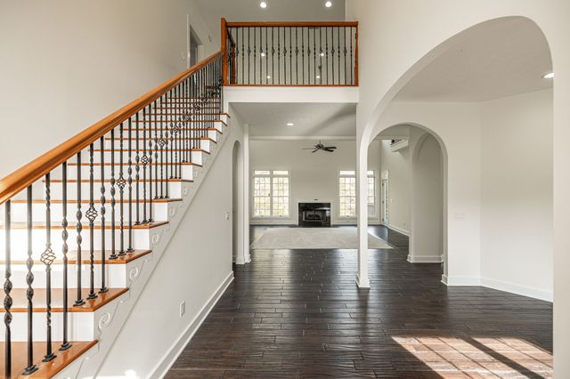 1146 Stirlingshire Dr, Hendersonville, TN 37075
