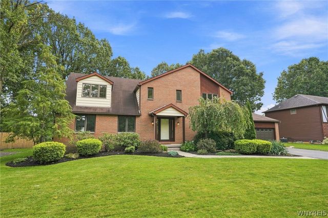 49 Fennec Lane, Amherst, NY 14051