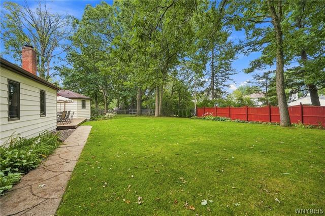 49 Fennec Lane, Amherst, NY 14051