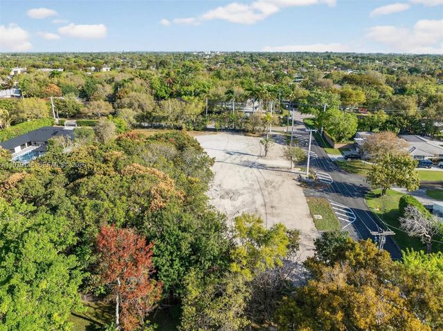 9232 SW 84 Ave, Miami, FL 33156