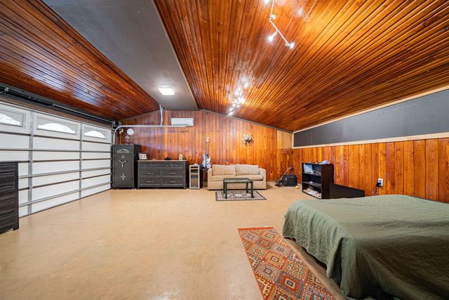 465 CR 3330, Omaha, TX 75571