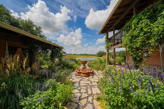 465 CR 3330, Omaha, TX 75571