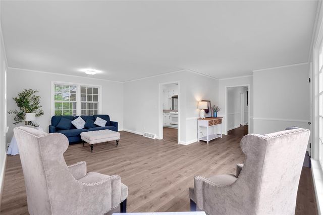 206 Hillside Drive, Greer, SC 29651