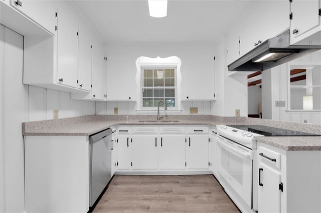 206 Hillside Drive, Greer, SC 29651
