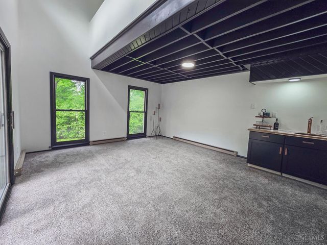 6558 Thunderhill Lane, Delhi Twp, OH 45233