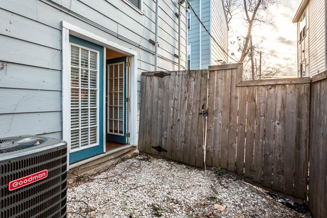 1901 N Fitzhugh Avenue 1, Dallas, TX 75204