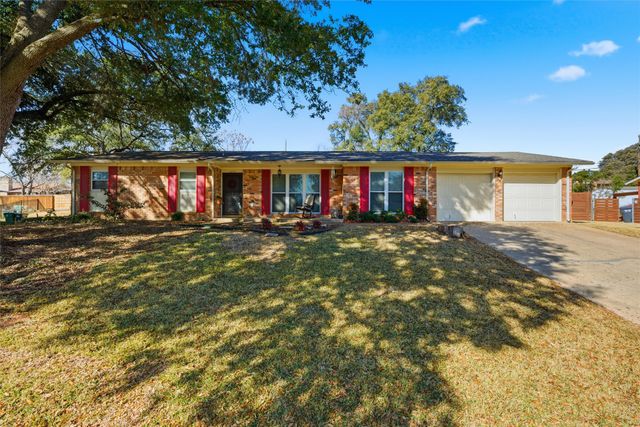 5801 Westlawn Drive, Waco, TX 76710