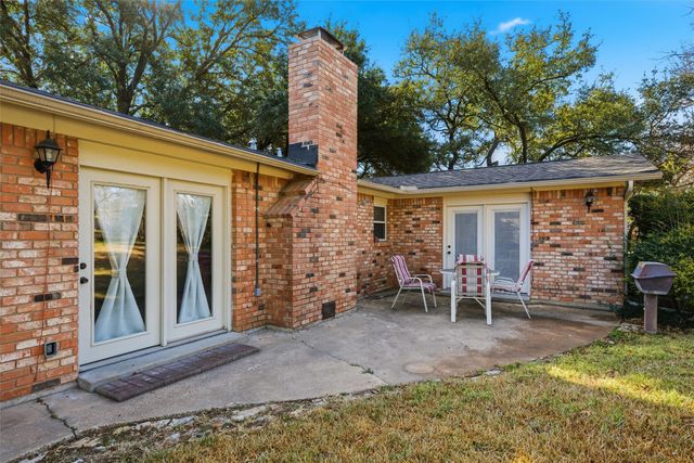 5801 Westlawn Drive, Waco, TX 76710