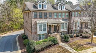 7910 Willoughby Court, Alpharetta, GA 30005