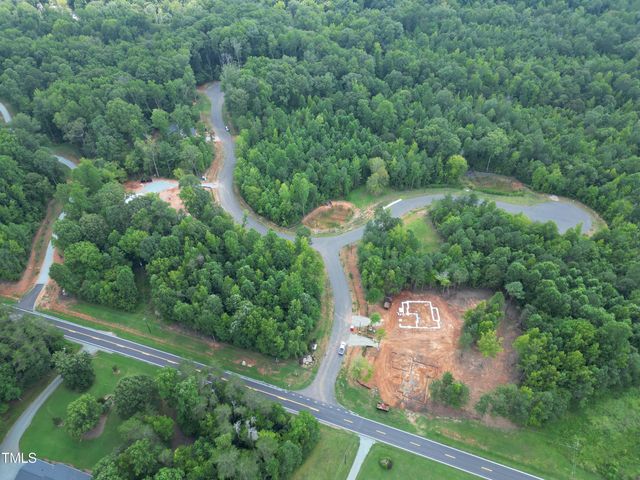 2970 Forest Creek Lane, Mebane, NC 27302