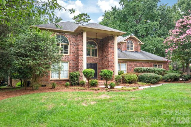 8600 Brownes Pond Lane, Charlotte, NC 28277