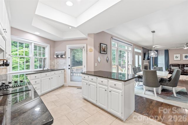 8600 Brownes Pond Lane, Charlotte, NC 28277