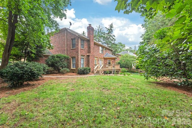 8600 Brownes Pond Lane, Charlotte, NC 28277