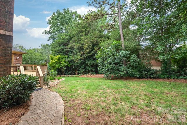 8600 Brownes Pond Lane, Charlotte, NC 28277