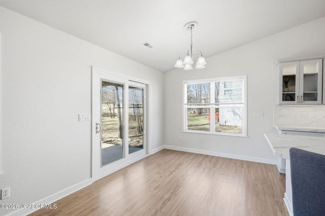 2701 N PENNY LANE, Columbia, MO 65202