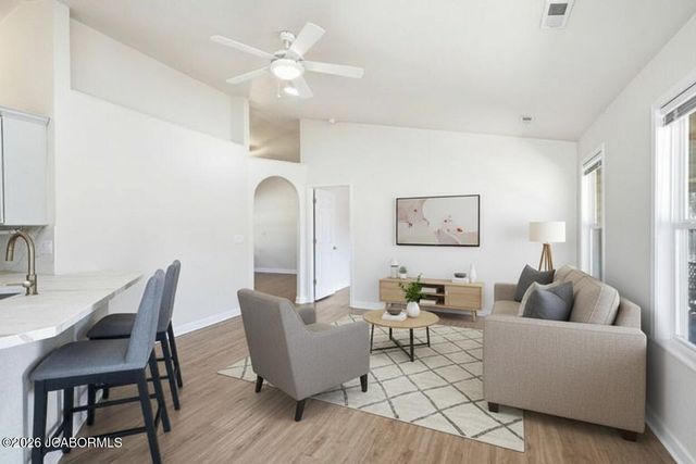 2701 N PENNY LANE, Columbia, MO 65202