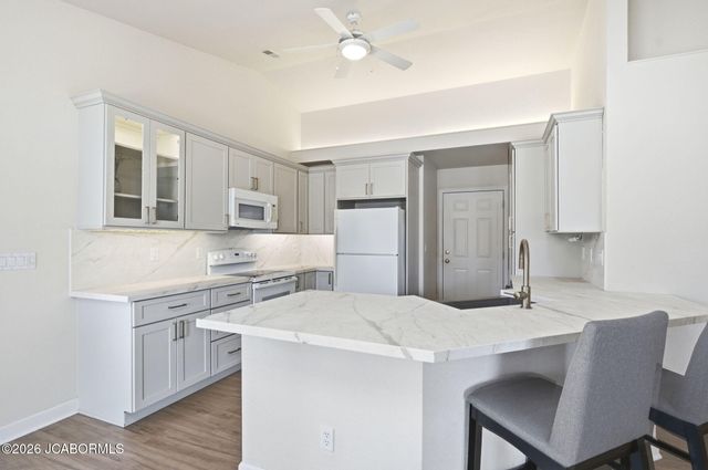 2701 N PENNY LANE, Columbia, MO 65202