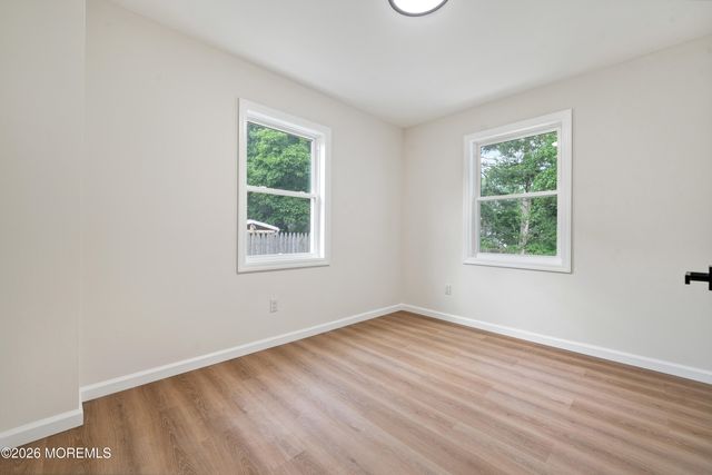 55 Davis Lane, Red Bank, NJ 07701