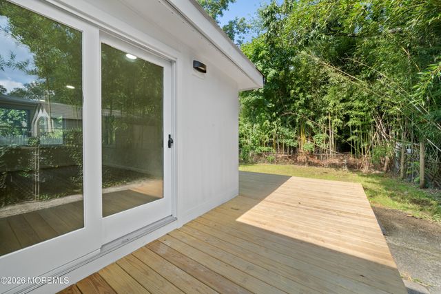 55 Davis Lane, Red Bank, NJ 07701