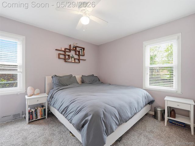 24721 Ridgedale Street, Oak Park, MI 48237
