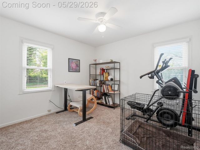 24721 Ridgedale Street, Oak Park, MI 48237