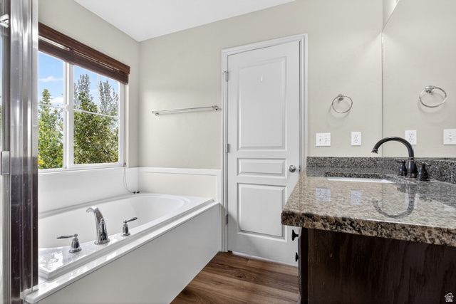 906 E SAM CIR, Clearfield, UT 84015