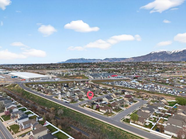 906 E SAM CIR, Clearfield, UT 84015