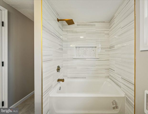 199 WINDING WAY, Albrightsville, PA 18210