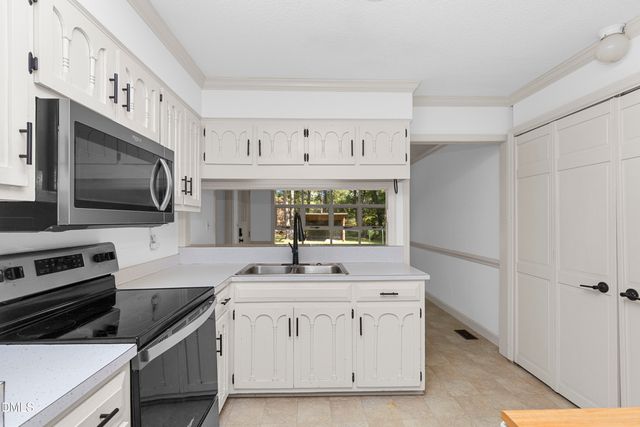 712 W J Street Street, Erwin, NC 28339