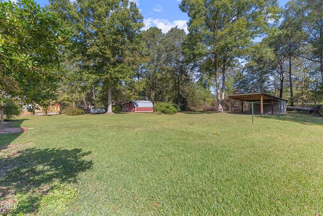 712 W J Street Street, Erwin, NC 28339