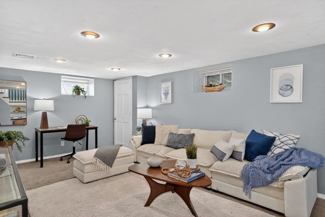 290 Orchard St, Belmont, MA 02478