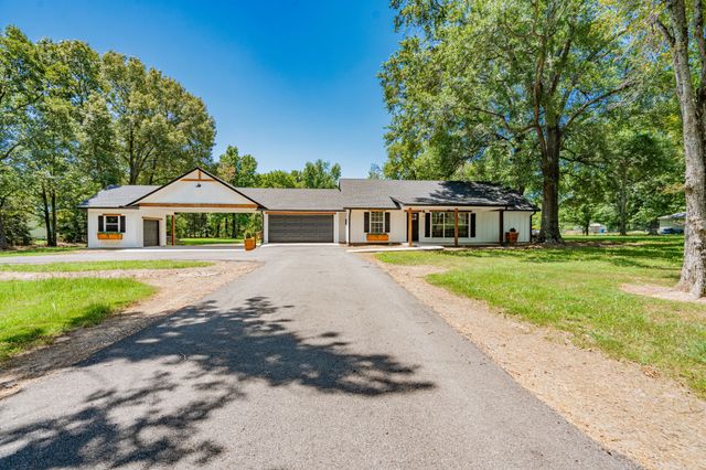 1917 County Road 1460, Quitman, TX 75783